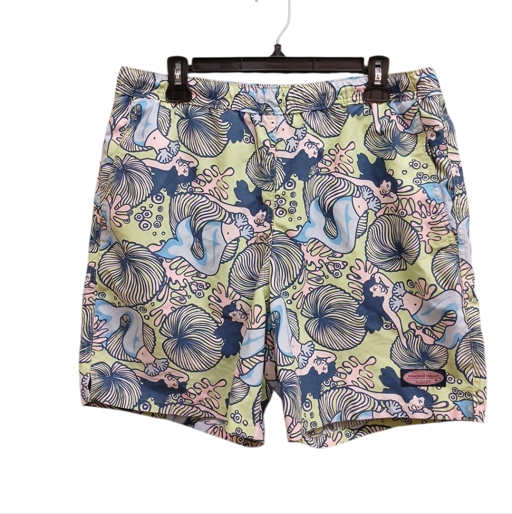 Vineyard Vines Green and Blue Mermaid Pinup Cartoon Swim Trunks Size Medium
